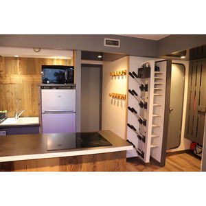 Entr&eacute;e avec s&egrave;che-chaussures professionnel